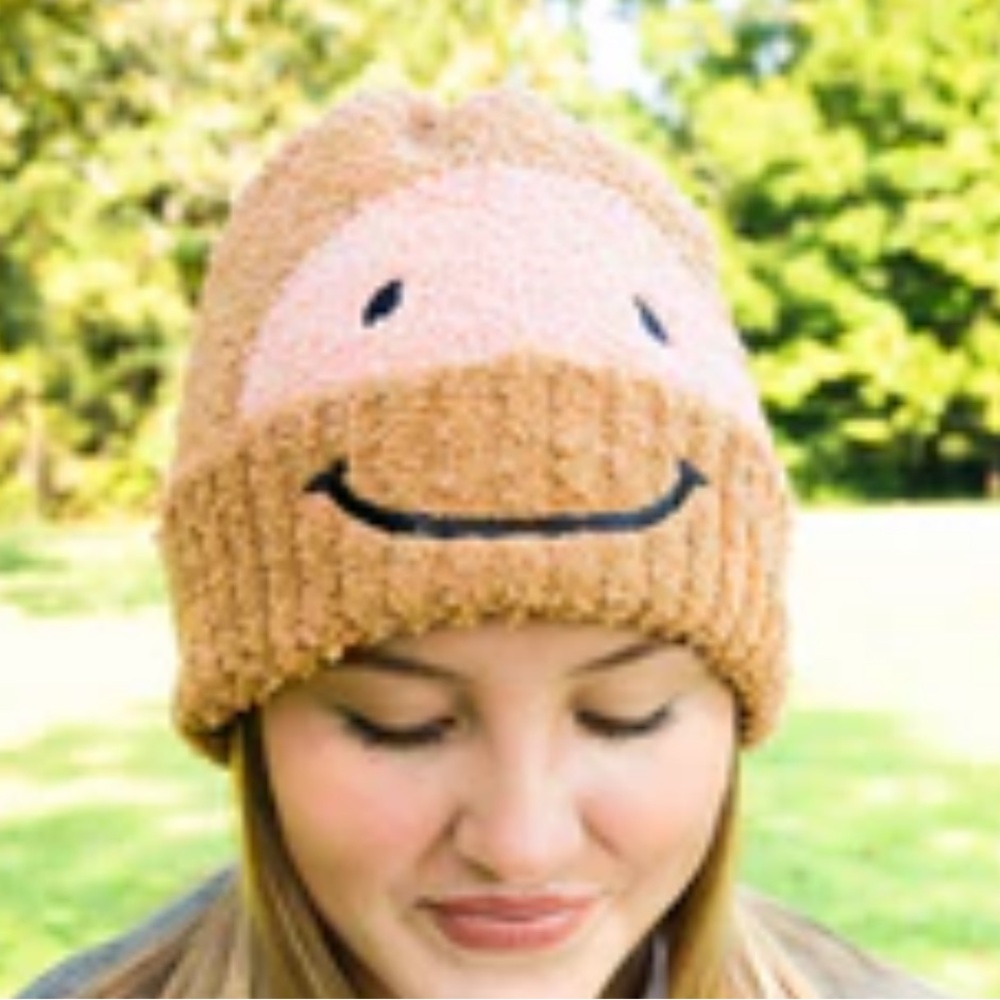 Smiley Face Knit Beanie - Tan and Pink